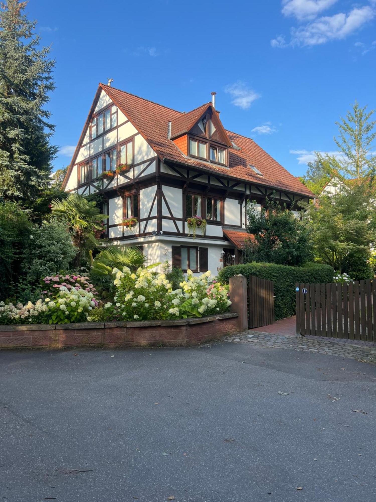 Einliegerwohnung In Einer Muehle Vor Den Toren Frankfurts, Ideal Fuer Messegaeste Oder Stop Over دريش المظهر الخارجي الصورة